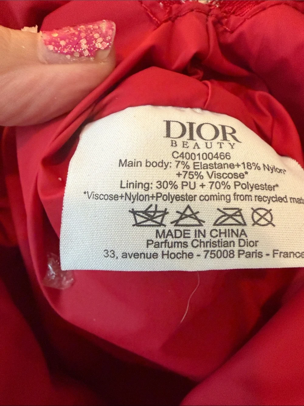 Dior compact red